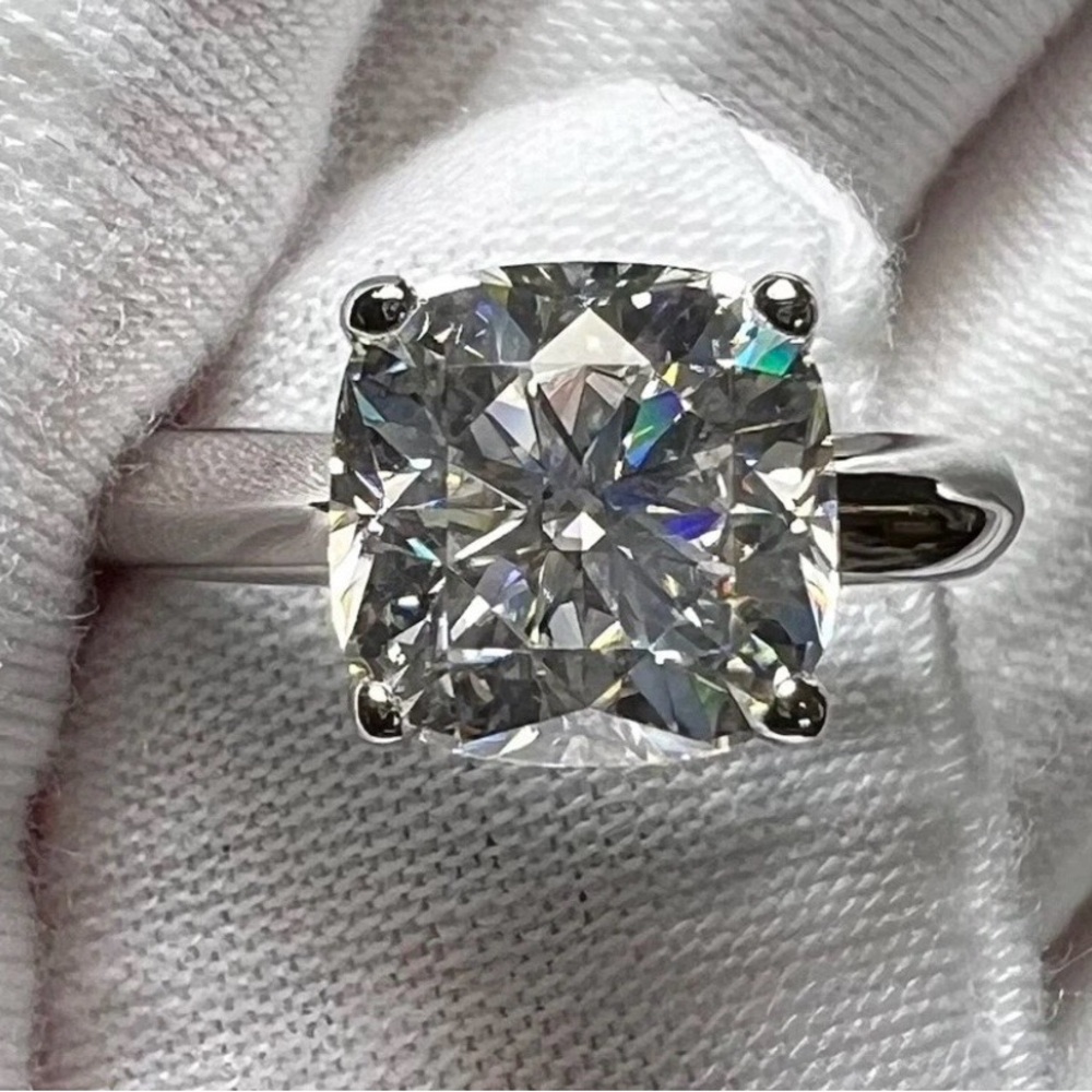 Classic 3.50 Carat Cushion-Cut Solitaire Engagement Ring in White Gold plated